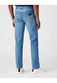 Wrangler - WRANGLER GREENSBORO MĘSKIE SPODNIE JEANSOWE NATURAL INDIGO W15QCU29X 112145824