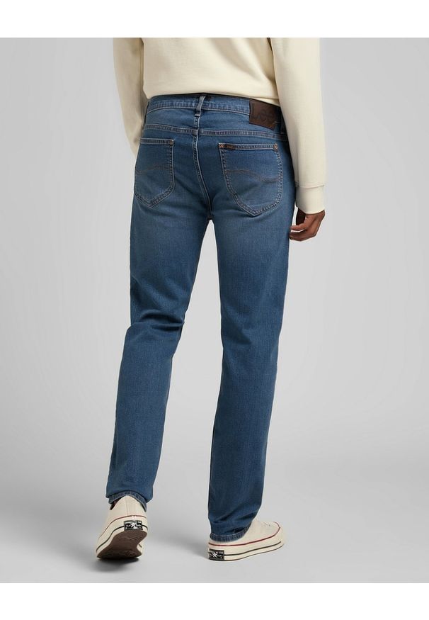 Lee - LEE RIDER MĘSKIE SPODNIE JEANSOWE MID WORN TINTED L701SQBG 112320166