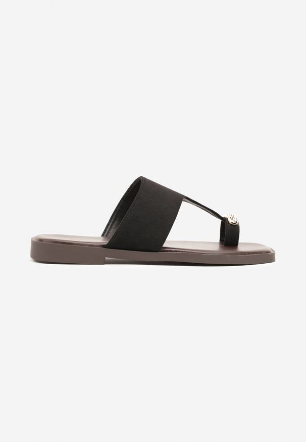 Renee - Czarne Klapki Vices Japonki z Metaliczną Ozdobą Arhelia. Okazja: na plażę. Kolor: czarny. Wzór: aplikacja. Sezon: lato. Styl: elegancki