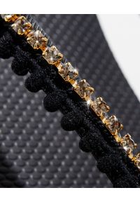 MYSTIQUE SHOES - Czarne japonki z kryształami. Kolor: czarny. Materiał: guma. Wzór: aplikacja, paski #2