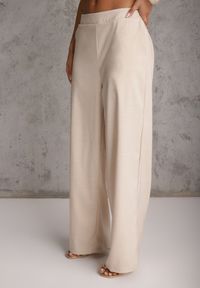 Renee - Jasnobeżowy Komplet Garniturowy Spodnie Wide Leg i Kamizelka z Paskami z Klamrami Sartora. Kolor: beżowy #8