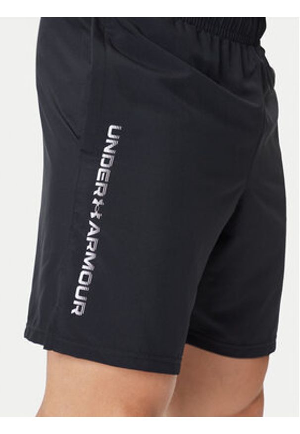 Under Armour Szorty sportowe Ua Woven Wdmk Shorts 1383356-001 Czarny Loose Fit. Kolor: czarny. Materiał: syntetyk. Styl: sportowy