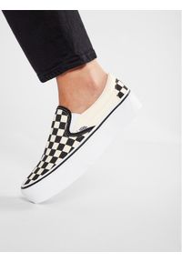 Vans Tenisówki Classic Slip-On P VN00018EBWW Biały. Zapięcie: bez zapięcia. Kolor: biały. Materiał: materiał #1
