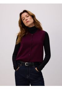 Reserved - Dzianinowa kamizelka - ciemnofioletowy. Kolor: fioletowy. Materiał: dzianina #1