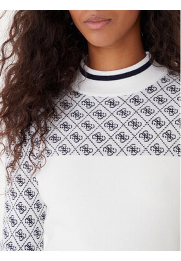 Guess Sweter W5BR24 Z3JD2 Écru Slim Fit. Materiał: syntetyk