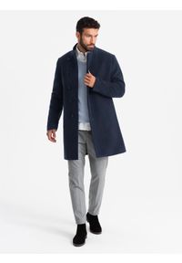 Ombre Clothing - Płaszcz męski z asymetrycznym zapięciem i wysokim kołnierzem – granatowy V3 - Rozmiar: XL. Okazja: na co dzień. Typ kołnierza: kołnierzyk stójkowy. Kolor: niebieski. Materiał: wiskoza, poliester, materiał, syntetyk, włókno. Długość: długie. Wzór: aplikacja, jednolity. Styl: wizytowy, casual, elegancki #5