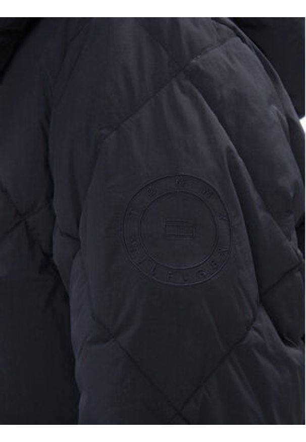 TOMMY HILFIGER - Tommy Hilfiger Kurtka puchowa Diamond Baffle WW0WW40199 Granatowy Relaxed Fit. Kolor: niebieski. Materiał: syntetyk