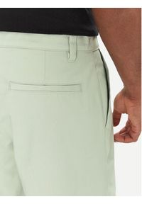 Champion Szorty sportowe 220765 Zielony Standard Fit. Kolor: zielony. Materiał: bawełna. Styl: sportowy #3