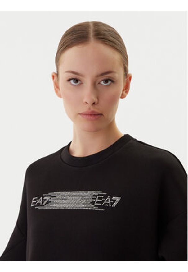 EA7 Emporio Armani Dres 7W000670 AF13151 UC001 Czarny Regular Fit. Kolor: czarny. Materiał: syntetyk, bawełna