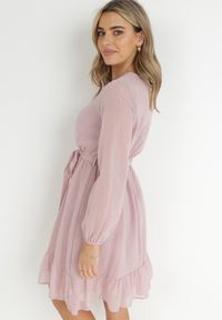 Born2be - Różowa Sukienka Pronestra. Kolor: różowy. Materiał: materiał, tkanina. Wzór: gładki. Typ sukienki: kopertowe. Styl: elegancki. Długość: mini #6