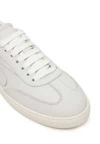 Stuart Weitzman Sneakersy Runaround SL059 Biały. Kolor: biały. Materiał: skóra #5