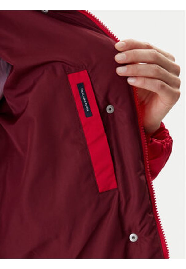 Tommy Jeans Kurtka puchowa Alaska DW0DW21623 Czerwony Relaxed Fit. Kolor: czerwony. Materiał: syntetyk