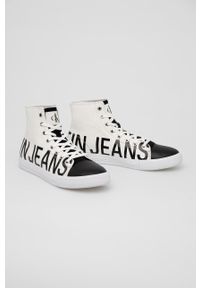 Calvin Klein Jeans - Trampki. Nosek buta: okrągły. Zapięcie: sznurówki. Kolor: biały. Materiał: guma