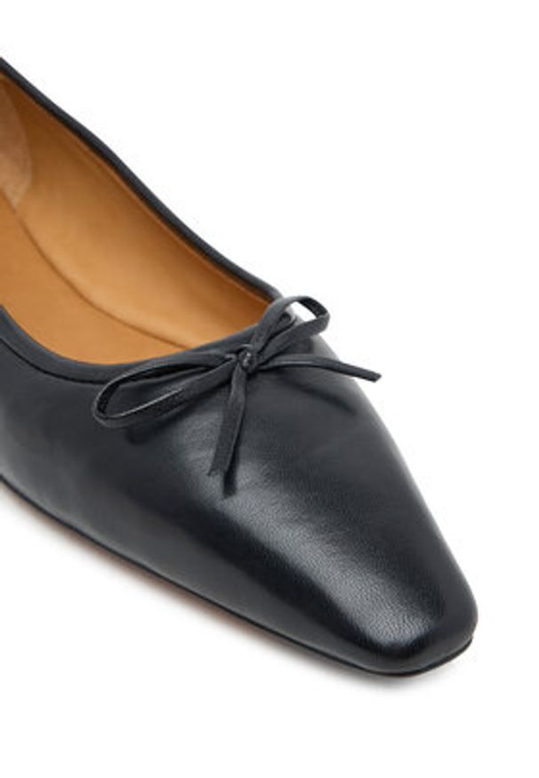 Polo Ralph Lauren Baleriny 818970184001 Czarny. Kolor: czarny. Materiał: skóra