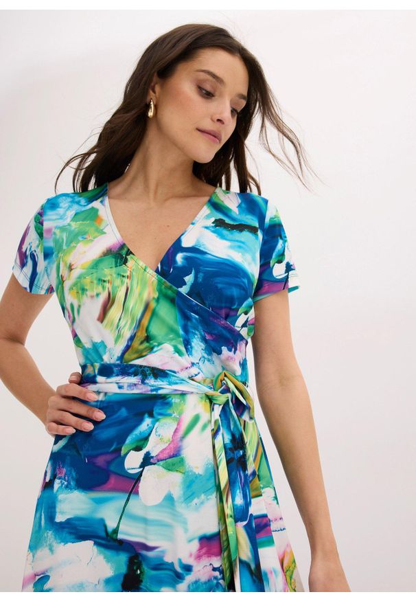 bonprix - Sukienka maxi. Kolor: niebieski. Wzór: kolorowy, kwiaty. Sezon: lato. Długość: maxi