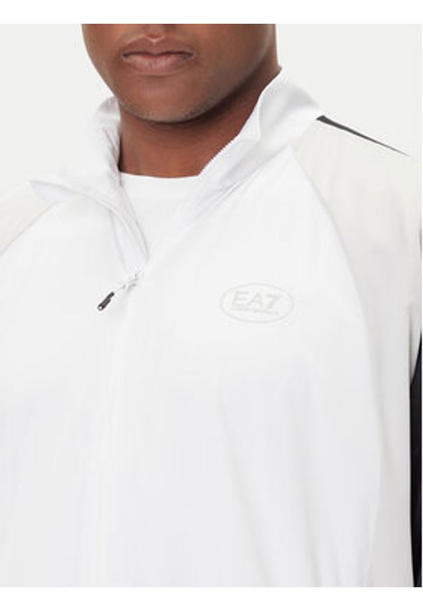 EA7 Emporio Armani Dres 7M000928 AF13137 UC001 Czarny Regular Fit. Kolor: czarny. Materiał: syntetyk