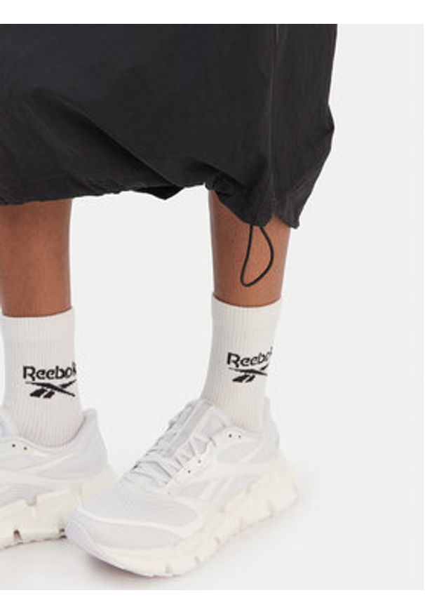 Reebok Spódnica midi Gabrielle RK25513CCW Czarny Regular Fit. Kolor: czarny. Materiał: syntetyk