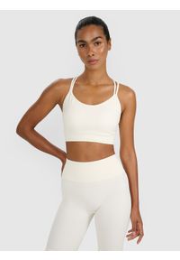 4f - 4F Biustonosz treningowy z niskim wsparciem - beżowy M/L. Kolor: beżowy. Materiał: elastan, materiał, włókno, jersey, syntetyk. Rodzaj stanika: wyciągane miseczki. Wzór: gładki, ze splotem. Sport: fitness, joga i pilates #1