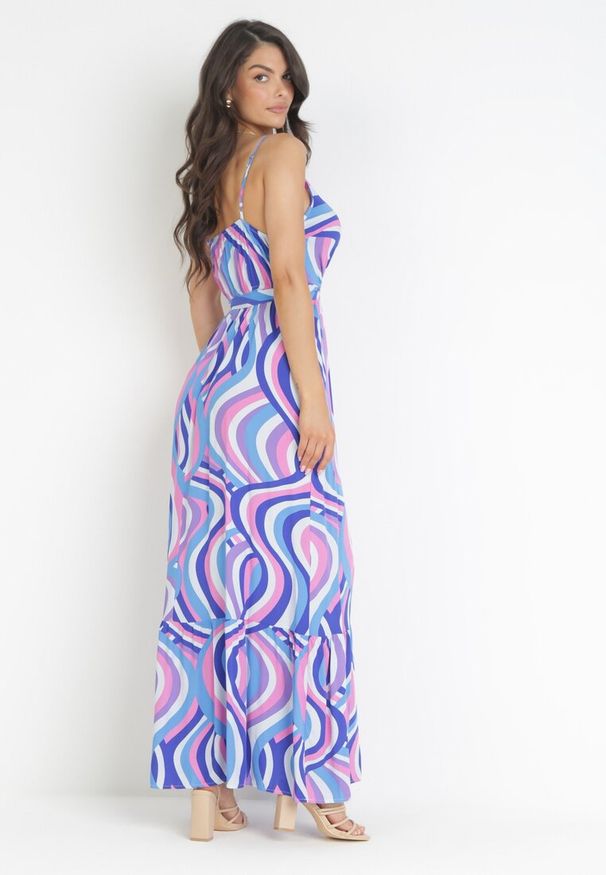 Born2be - Niebieska Wiskozowa Sukienka Maxi na Ramiączkach z Gumką i Paskiem w Talii Annanise. Kolor: niebieski. Materiał: wiskoza. Długość rękawa: na ramiączkach. Typ sukienki: kopertowe. Długość: maxi