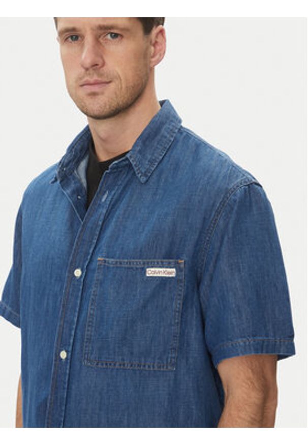 Calvin Klein Jeans Koszula jeansowa J30J327178 Niebieski Regular Fit. Kolor: niebieski. Materiał: bawełna