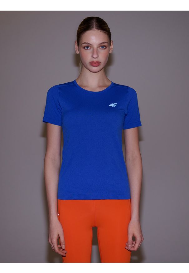 4f - 4F Koszulka do biegania w terenie regular damska - niebieska XS/S. Kolor: niebieski. Materiał: dzianina, tkanina, włókno, syntetyk, materiał. Długość: długie. Wzór: gładki, ze splotem. Sport: bieganie