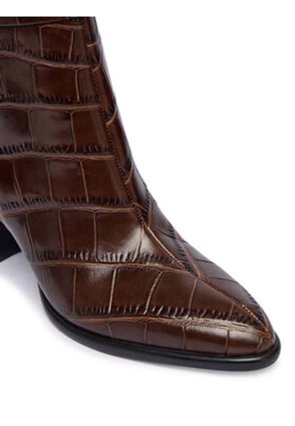 Guess Kozaki FLFPER LEP11 Brązowy. Kolor: brązowy. Materiał: skóra