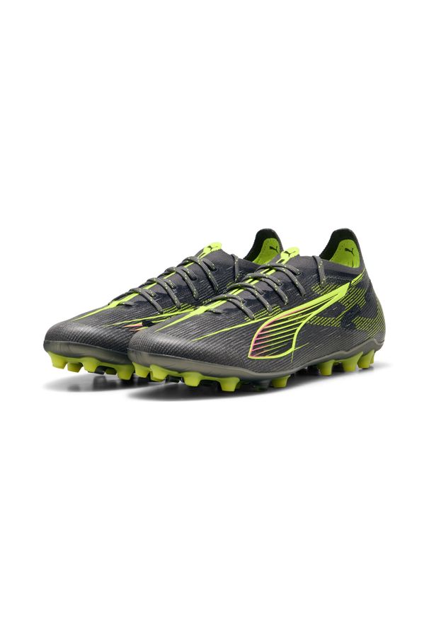 Puma - Buty piłkarskie ULTRA 5 ULTIMATE MG PUMA. Kolor: różowy, niebieski, wielokolorowy, żółty. Materiał: skóra. Sport: piłka nożna