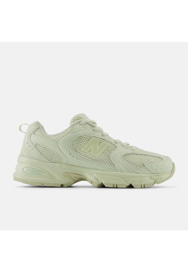 New Balance 530 U530TBB Sneakersy unisex. Okazja: na co dzień, na spacer. Kolor: zielony. Materiał: materiał, syntetyk, guma. Szerokość cholewki: normalna. Sezon: lato. Sport: turystyka piesza