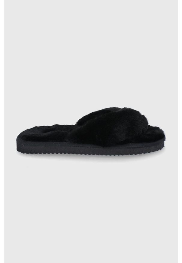 Flip*Flop Kapcie kolor czarny. Nosek buta: okrągły. Kolor: czarny. Materiał: materiał. Wzór: gładki
