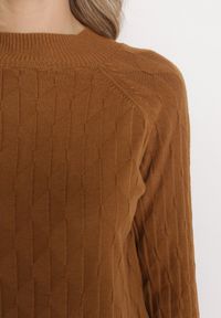 Born2be - Brązowy Klasyczny Sweter z Półgolfem Nordda. Kolor: brązowy. Materiał: bawełna. Styl: klasyczny #2