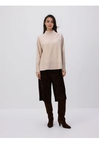 Reserved - Sweter z domieszką wełny - beżowy. Kolor: beżowy. Materiał: wełna