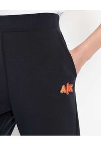 Armani Exchange - ARMANI EXCHANGE - Czarne spodnie dresowe z logo. Kolor: czarny. Materiał: dresówka #2