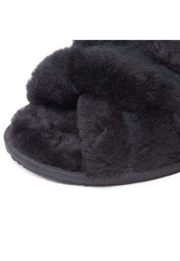 Ugg Kapcie W Scuffita 1123572 Czarny. Kolor: czarny. Materiał: skóra