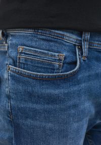 Mustang - MĘSKIE SPODNIE JEANSOWE MUSTANG VEGAS SLIM DENIM BLUE 1014246 5000 682 #6