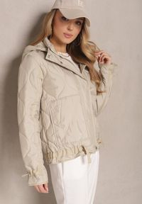 Renee - Beżowa Pikowana Kurtka z Kieszeniami i Odpinanym Kapturem Eranela. Okazja: na co dzień. Kolor: beżowy. Materiał: jeans. Styl: elegancki, casual #5