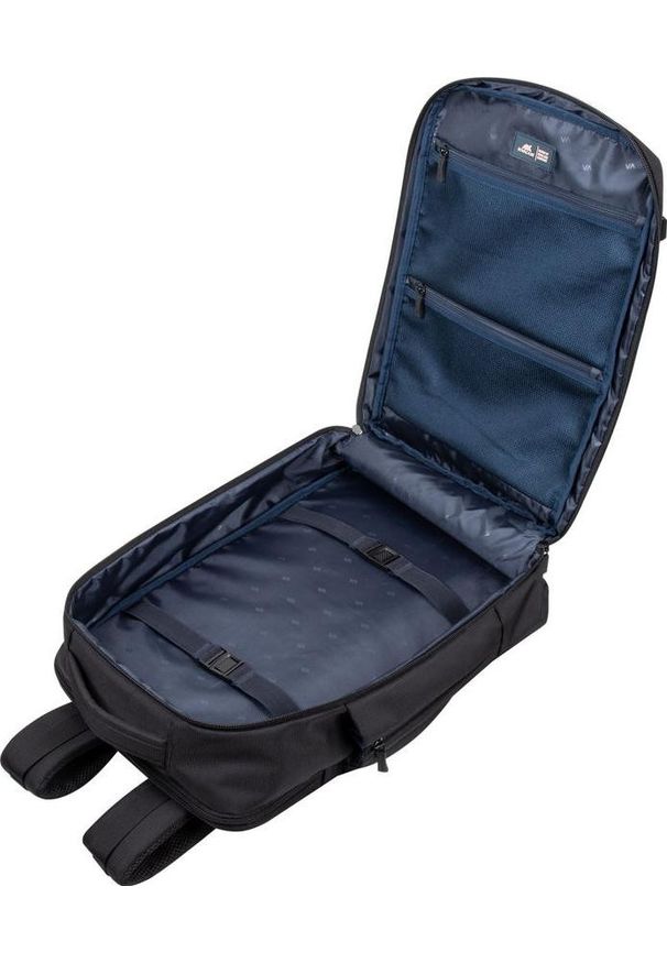 RIVACASE - Plecak Rivacase 8461 czarny. Kolor: czarny. Materiał: materiał. Wzór: paski