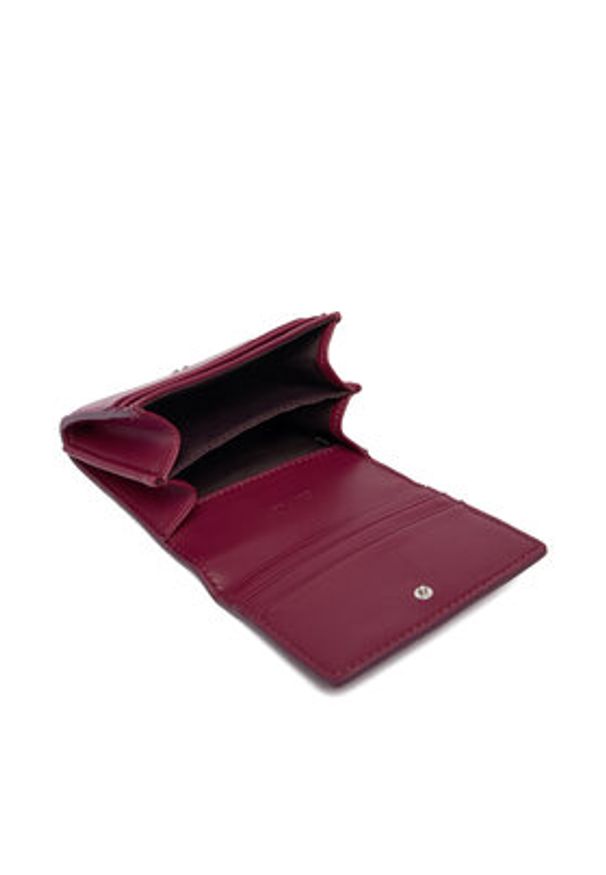 Calvin Klein Portfel Bold Ck Medium Bifold LV04F1047G Bordowy. Kolor: czerwony. Materiał: skóra