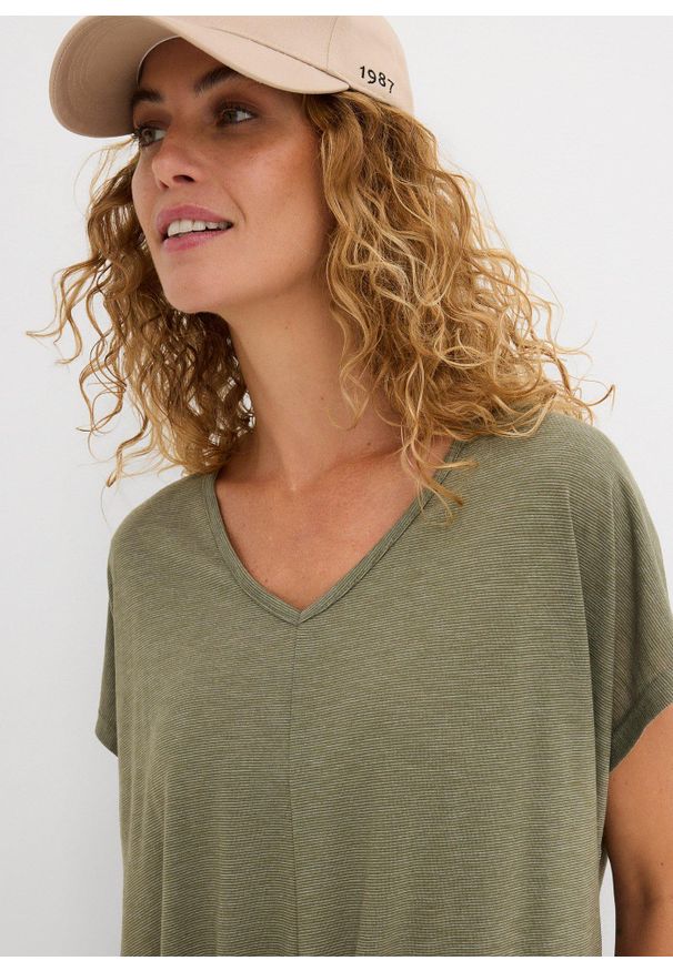 bonprix - T-shirt z mieszanki wiskozy. Typ kołnierza: dekolt w serek. Kolor: zielony. Materiał: wiskoza. Długość rękawa: krótki rękaw. Długość: krótkie. Styl: elegancki