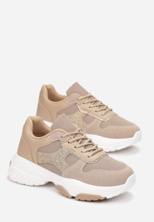 Born2be - Ciemnobeżowe Sneakersy na Grubej Podeszwie Angusta. Kolor: beżowy