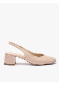 Ryłko - Beżowe czółenka slingback bez pięty. Okazja: na co dzień. Nosek buta: okrągły. Kolor: beżowy. Materiał: skóra. Obcas: na obcasie. Styl: casual, street, klasyczny, elegancki. Wysokość obcasa: średni #1