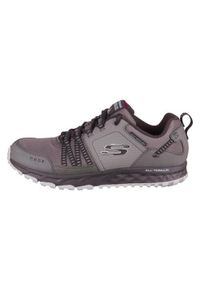 skechers - Buty do chodzenia męskie Skechers Escape Plan. Zapięcie: sznurówki. Kolor: wielokolorowy, fioletowy, czarny, szary. Materiał: materiał, syntetyk, tkanina. Szerokość cholewki: normalna. Sport: turystyka piesza
