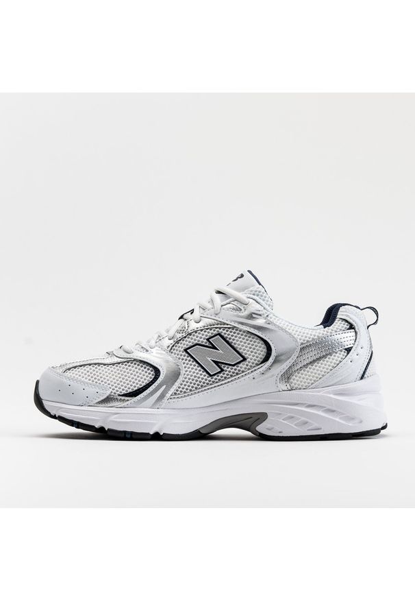 Buty sportowe męskie New Balance 530 (MR530SG). Okazja: na spacer, na co dzień. Kolor: biały. Materiał: materiał. Sport: turystyka piesza, fitness