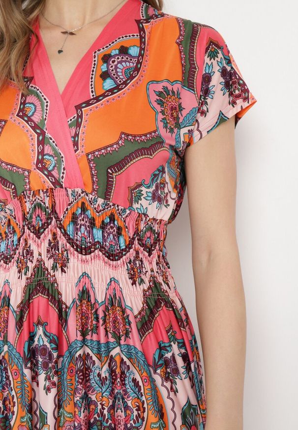 Born2be - Pomarańczowa Sukienka Maxi w Stylu Boho z Elastycznej Wiskozy Arnevia. Okazja: na co dzień. Kolor: pomarańczowy. Materiał: wiskoza. Typ sukienki: proste. Styl: boho. Długość: maxi