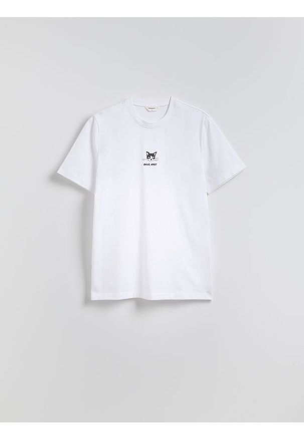 Reserved - T-shirt regular z haftem - biały. Kolor: biały. Materiał: bawełna, dzianina. Wzór: haft