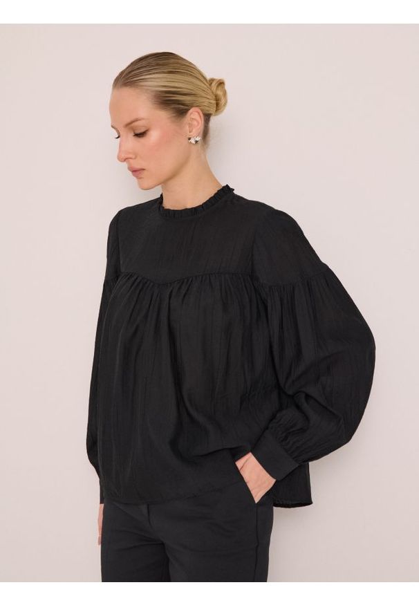Sinsay - Bluzka z marszczeniami - czarny. Kolor: czarny