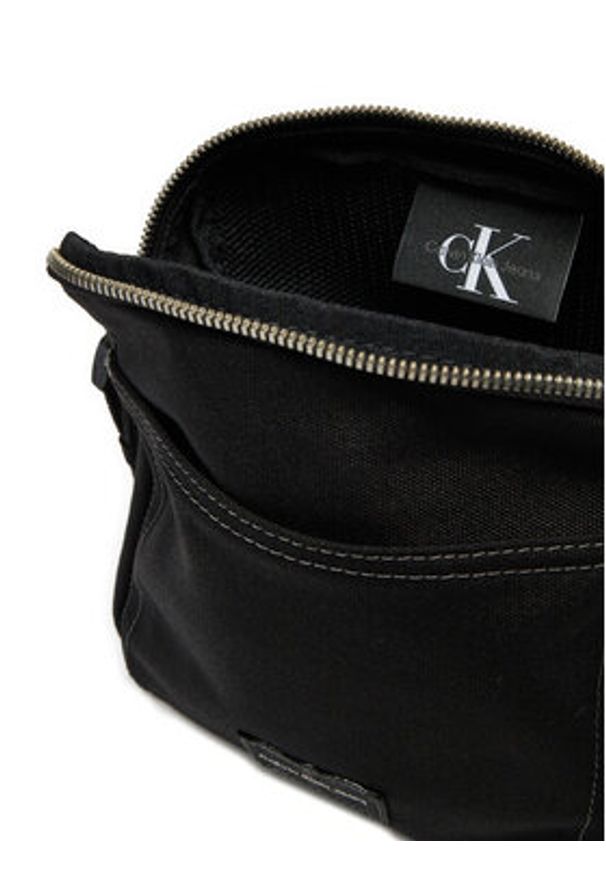 Calvin Klein Jeans Saszetka Sport Essentials K50K512571 Czarny. Kolor: czarny. Materiał: materiał