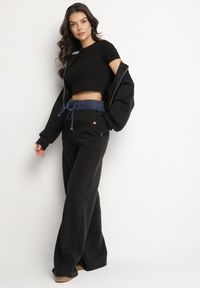 Born2be - Czarne Szerokie Spodnie z Bawełną Wysokim Stanem i Wstawką Imitującą Jeans Tannira. Stan: podwyższony. Kolor: czarny. Materiał: bawełna, jeans. Styl: klasyczny #5
