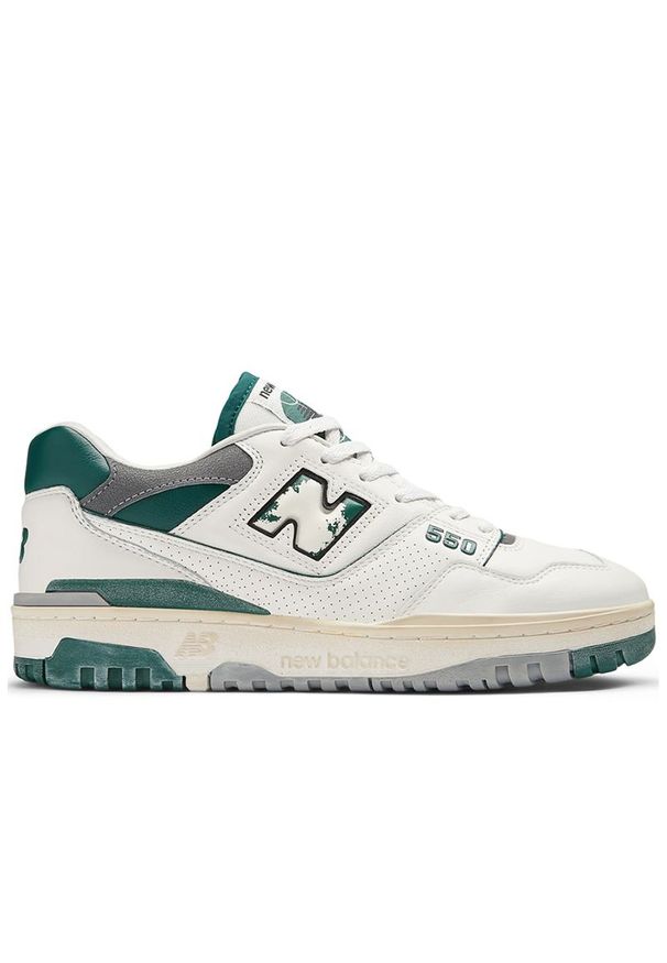 Buty New Balance BB550VTG - multikolor. Okazja: na co dzień. Kolor: wielokolorowy. Materiał: materiał, skóra, syntetyk, guma. Szerokość cholewki: normalna. Sport: turystyka piesza, koszykówka