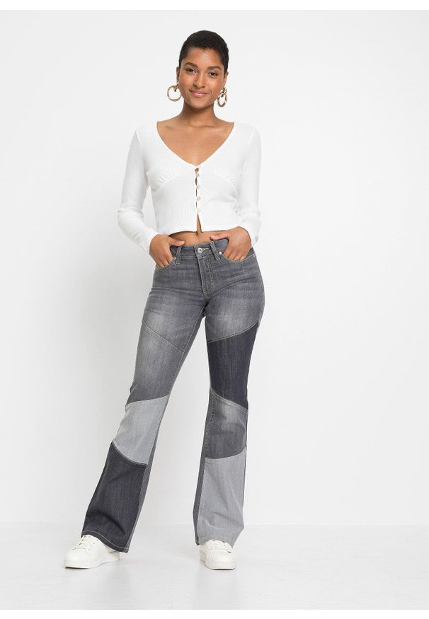 bonprix - Dżinsy Flared mid waist. Kolor: szary