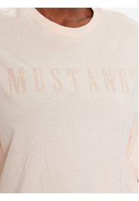 Mustang T-Shirt Alina 1013378 Różowy Regular Fit. Kolor: różowy. Materiał: bawełna